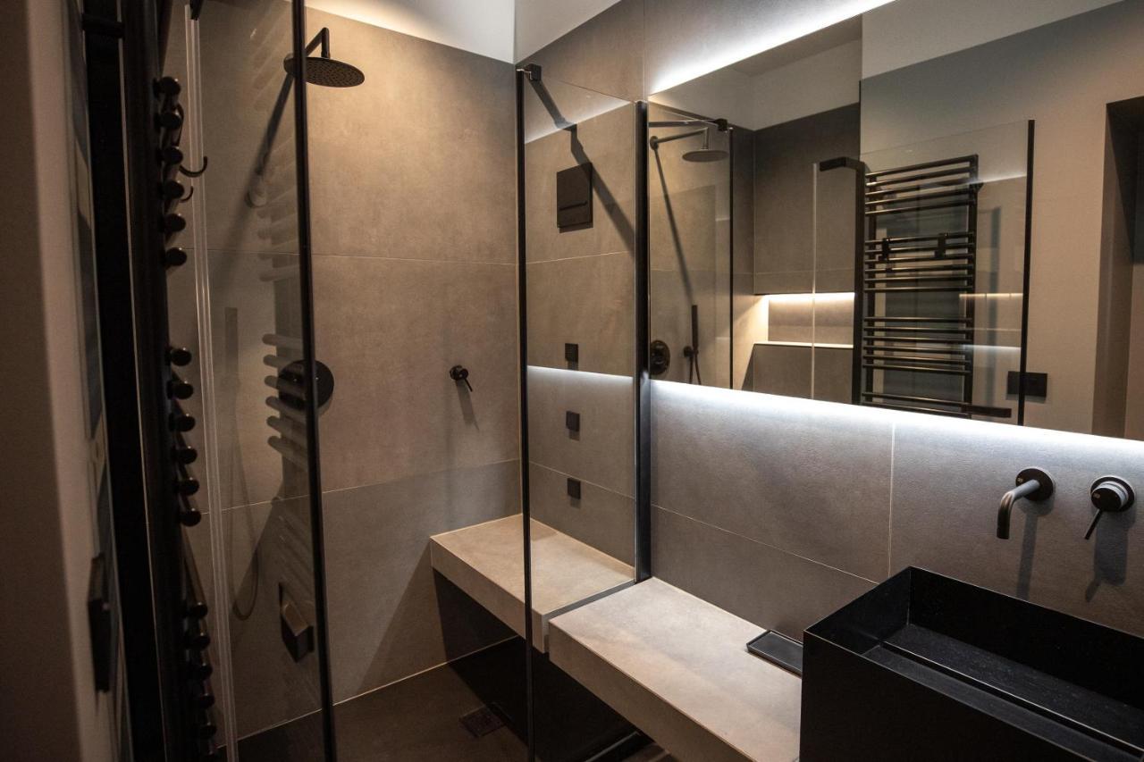 S1 Luxury Suites And Rooms Τεργέστη Εξωτερικό φωτογραφία