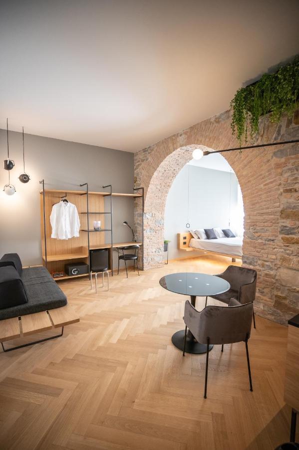 S1 Luxury Suites And Rooms Τεργέστη Εξωτερικό φωτογραφία