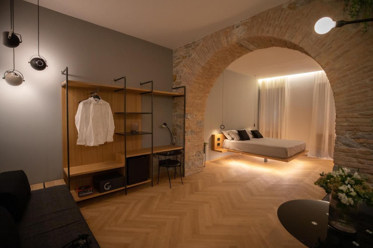 S1 Luxury Suites And Rooms Τεργέστη Εξωτερικό φωτογραφία