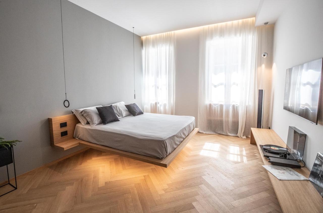 S1 Luxury Suites And Rooms Τεργέστη Εξωτερικό φωτογραφία